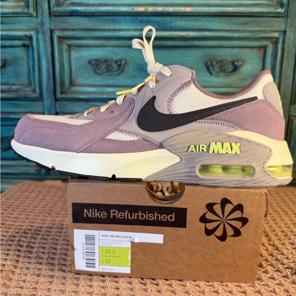 Nike Air Max Edge Purple and Black Sneakers